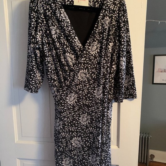 Modcloth Lighthearted Lecture Wrap Dress, 2X - Picture 2 of 4
